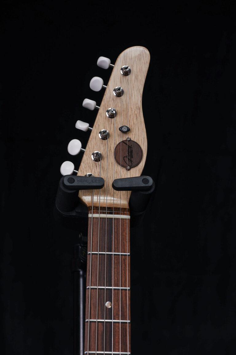 headstock-boar-handmade-model-gramel
